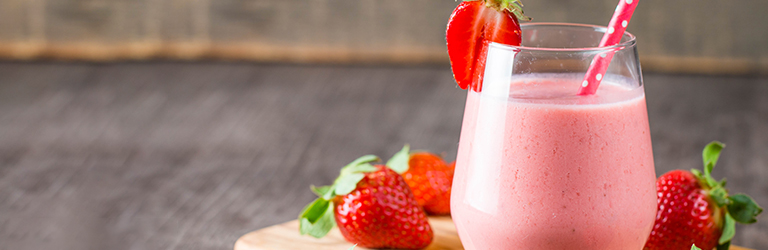 Eager Elephant Strawberry Smoothie